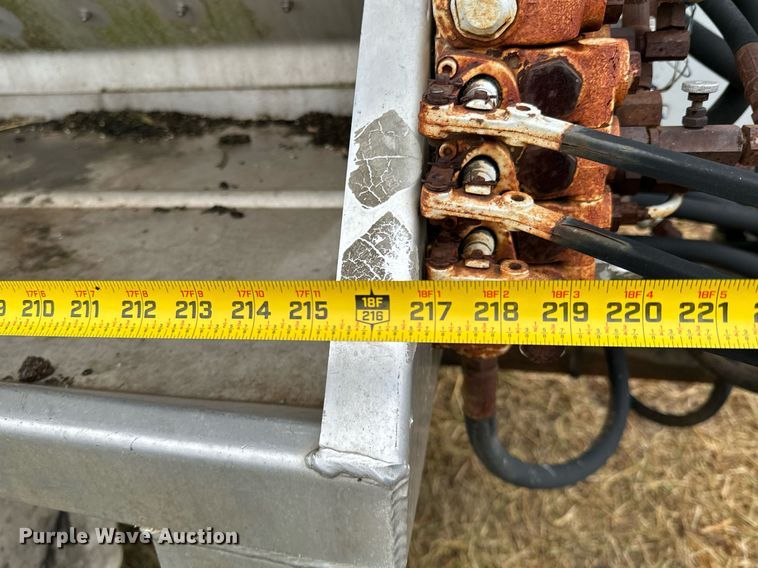 image for item OD9893 1984 International F2575  feed delivery truck