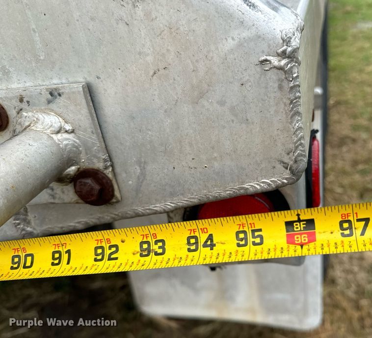 image for item OD9893 1984 International F2575  feed delivery truck