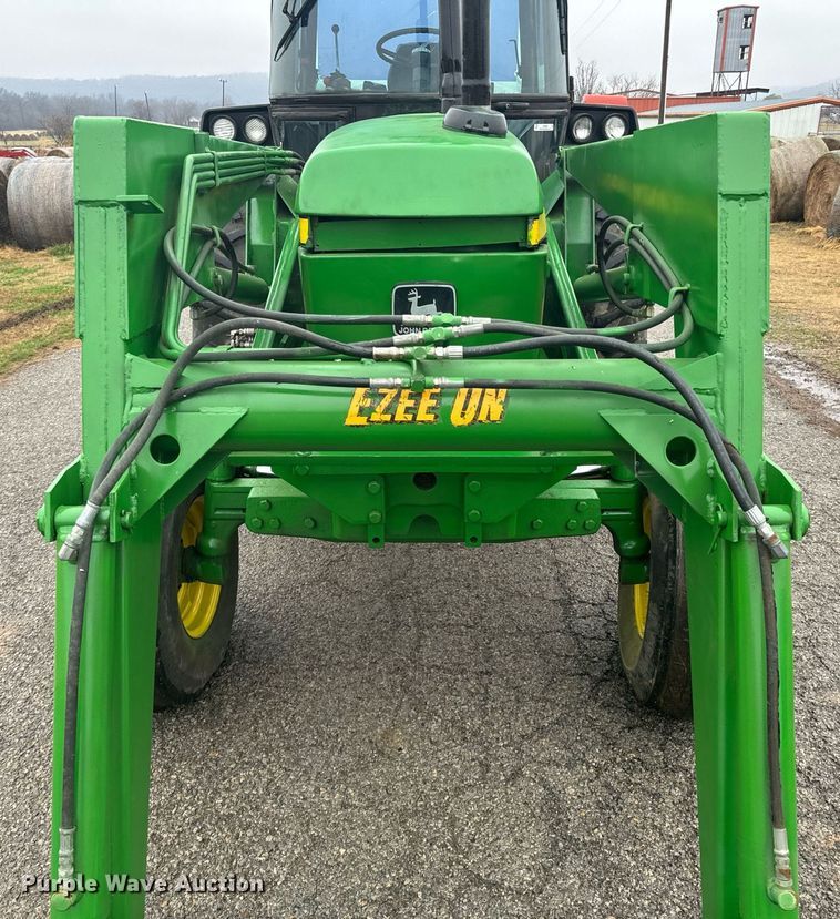 image for item OD9894 1988 John Deere 2955  tractor