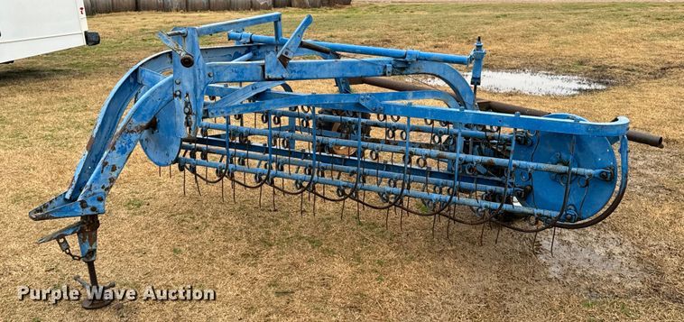 image for item OD9898 Ford 513  hay rake