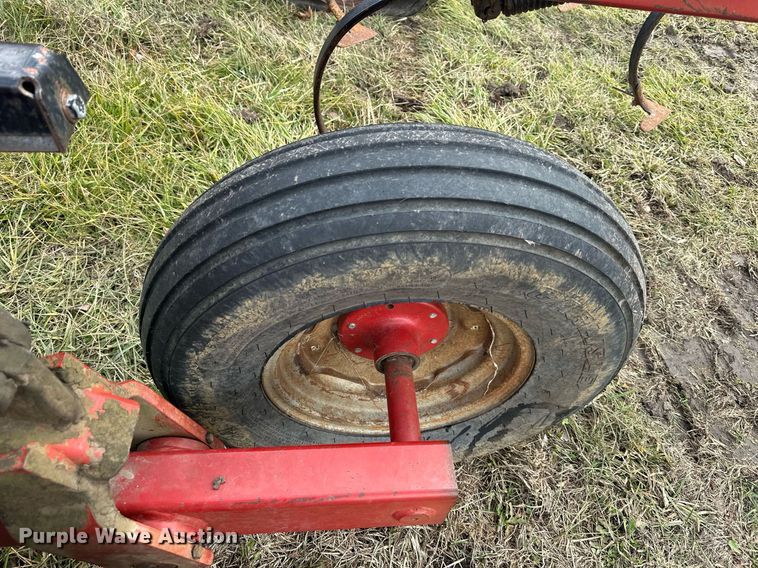 image for item OF9215 Case IH 4800  field cultivator