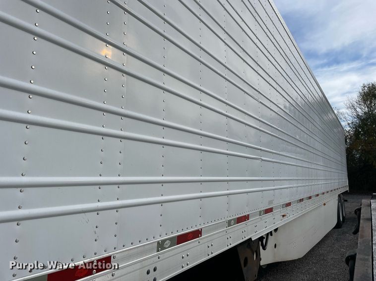 image for item DP0214 2012 Utility VS2RA  refrigerated van trailer