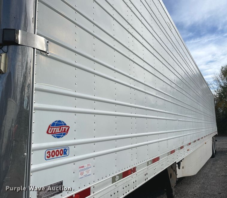 image for item DP0214 2012 Utility VS2RA  refrigerated van trailer