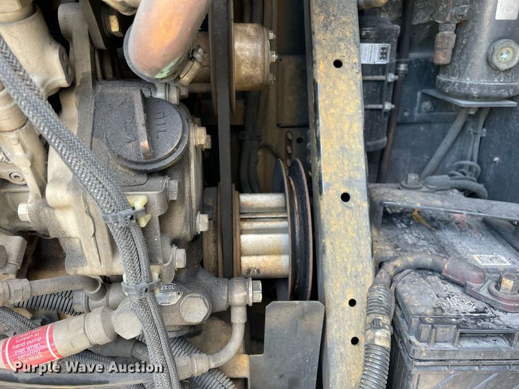 image for item DP0214 2012 Utility VS2RA  refrigerated van trailer