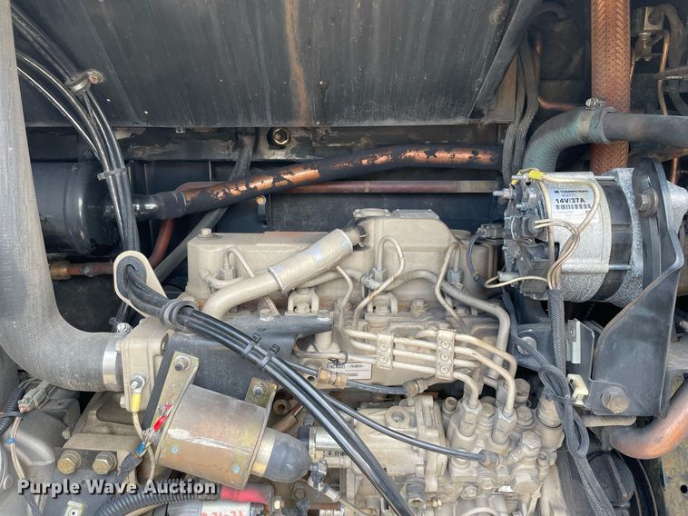 image for item DP0214 2012 Utility VS2RA  refrigerated van trailer