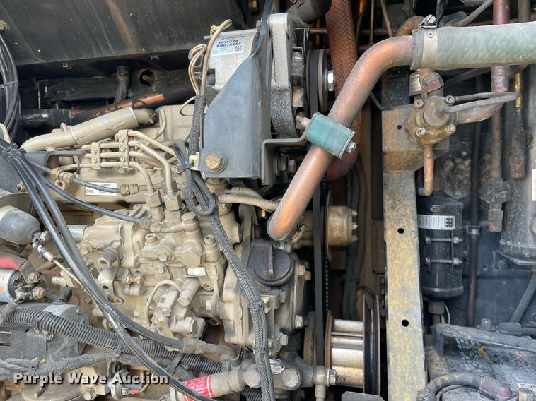 image for item DP0214 2012 Utility VS2RA  refrigerated van trailer