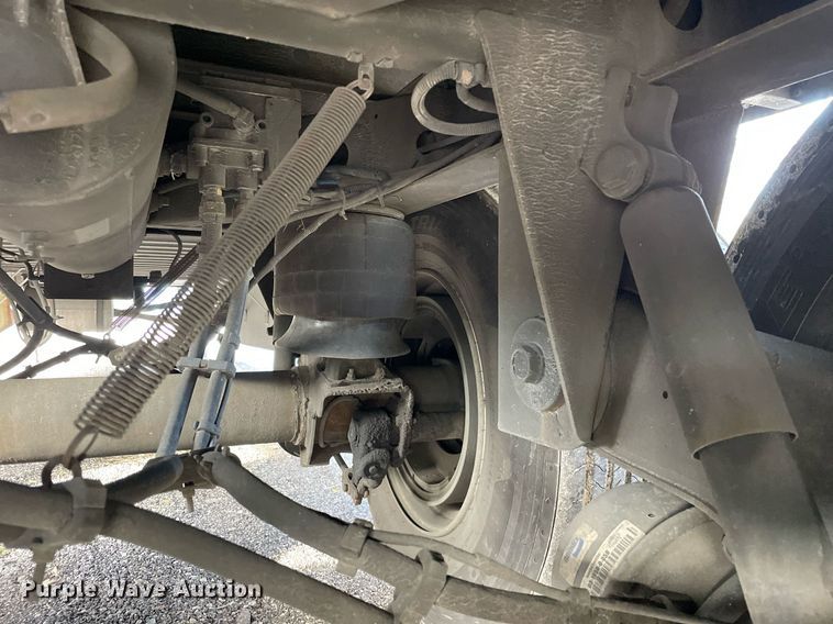 image for item DP0214 2012 Utility VS2RA  refrigerated van trailer