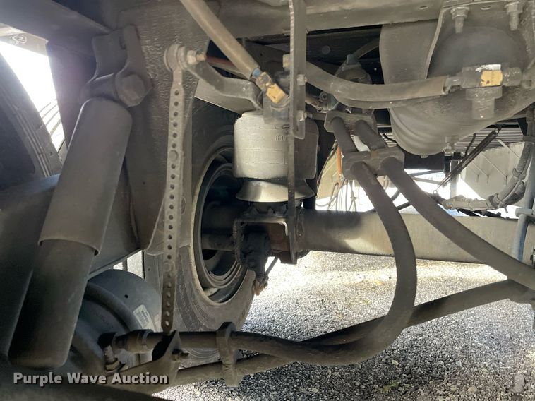 image for item DP0214 2012 Utility VS2RA  refrigerated van trailer