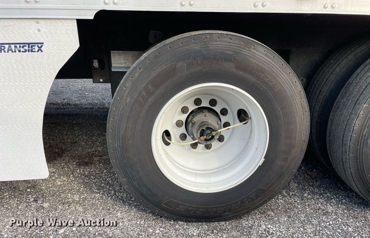 image for item DP0214 2012 Utility VS2RA  refrigerated van trailer