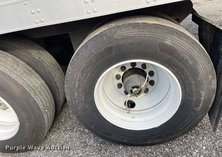 image for item DP0214 2012 Utility VS2RA  refrigerated van trailer