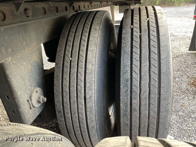 image for item DP0214 2012 Utility VS2RA  refrigerated van trailer