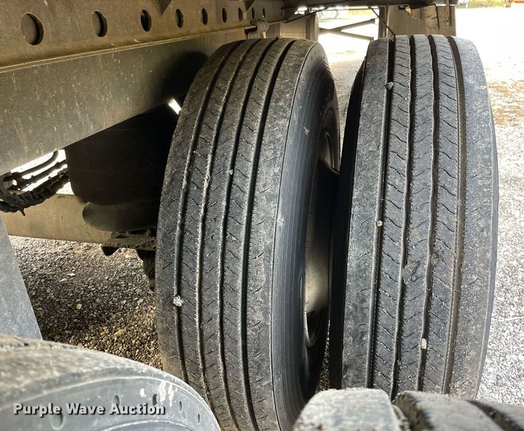 image for item DP0214 2012 Utility VS2RA  refrigerated van trailer