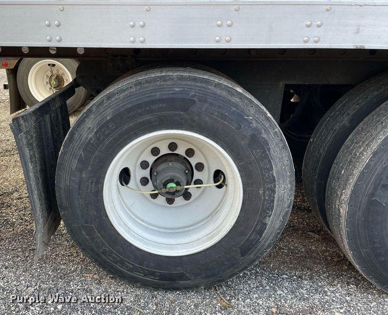 image for item DP0214 2012 Utility VS2RA  refrigerated van trailer