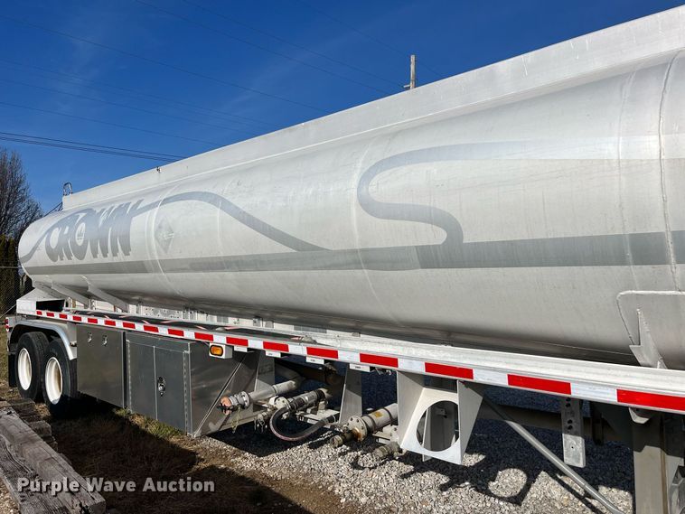 image for item DP2176 1992 Fruehauf  tank trailer