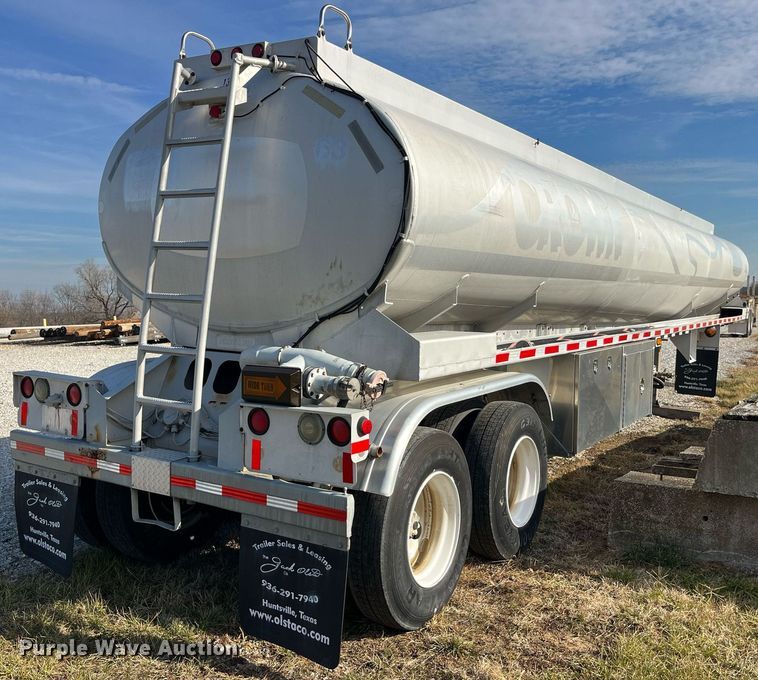 image for item DP2176 1992 Fruehauf  tank trailer