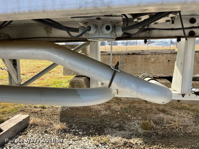 image for item DP2176 1992 Fruehauf  tank trailer