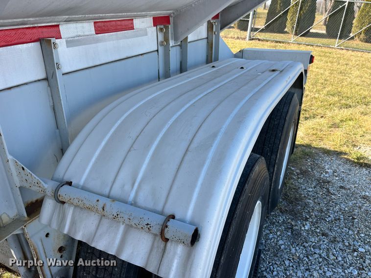 image for item DP2176 1992 Fruehauf  tank trailer