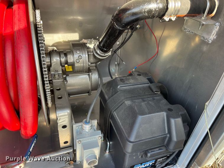 image for item DP2176 1992 Fruehauf  tank trailer