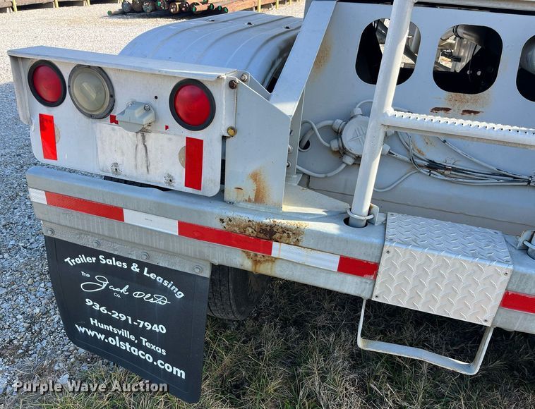 image for item DP2176 1992 Fruehauf  tank trailer