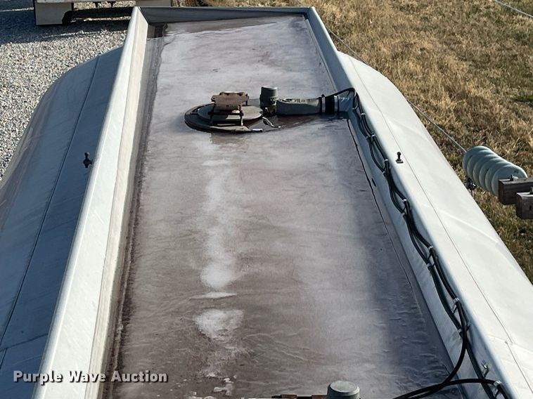 image for item DP2176 1992 Fruehauf  tank trailer