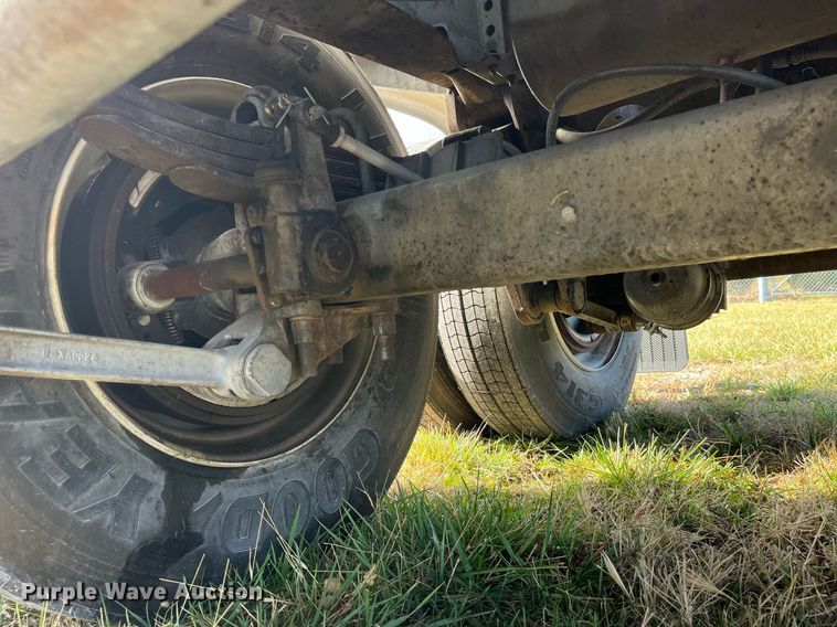 image for item DP2176 1992 Fruehauf  tank trailer