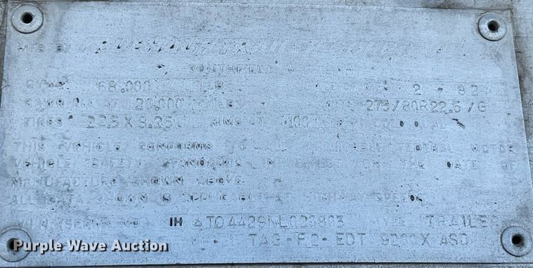 image for item DP2176 1992 Fruehauf  tank trailer