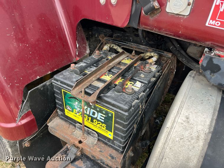 image for item DP2177 1988 Mack RW613  semi truck