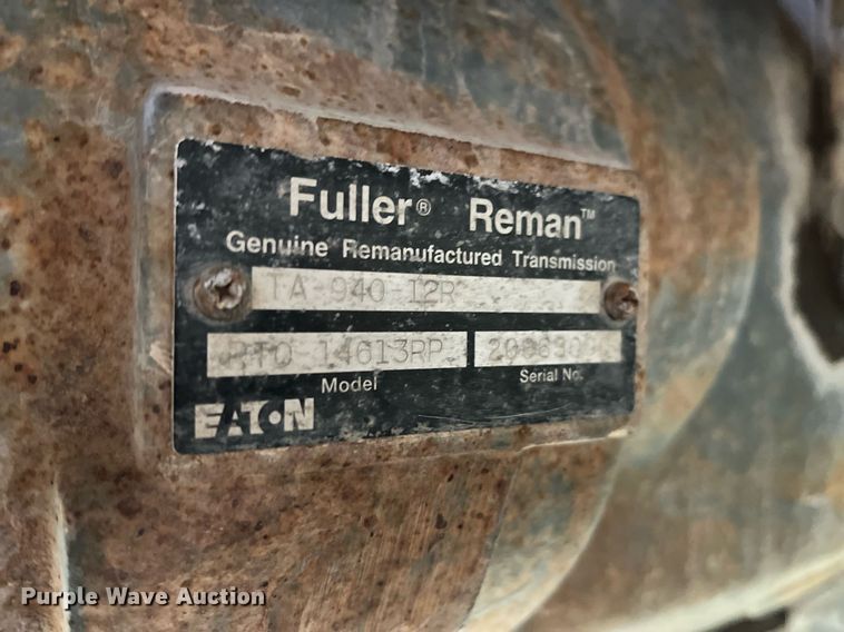 image for item DP2177 1988 Mack RW613  semi truck