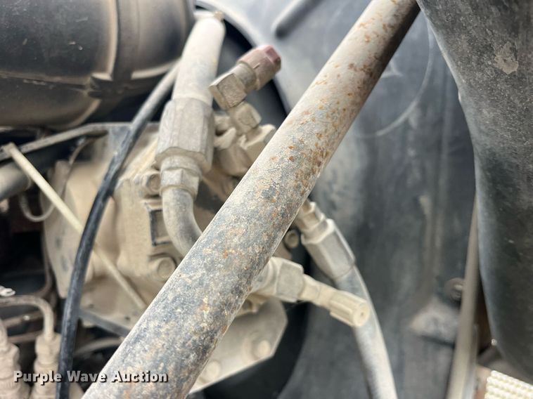 image for item DP2177 1988 Mack RW613  semi truck