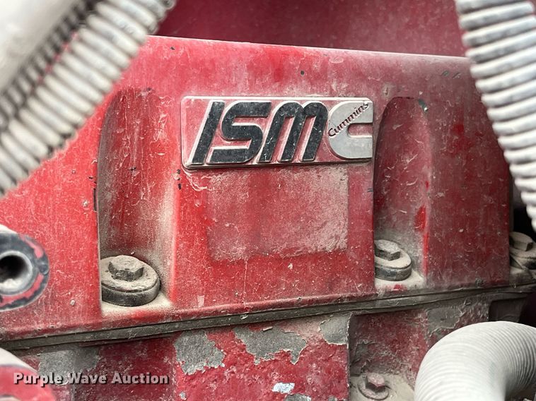 image for item DP2178 2009 Peterbilt 384  semi truck