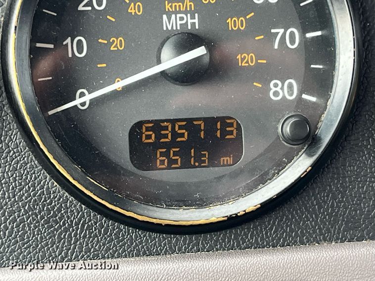 image for item DP2179 2011 Peterbilt 384  semi truck