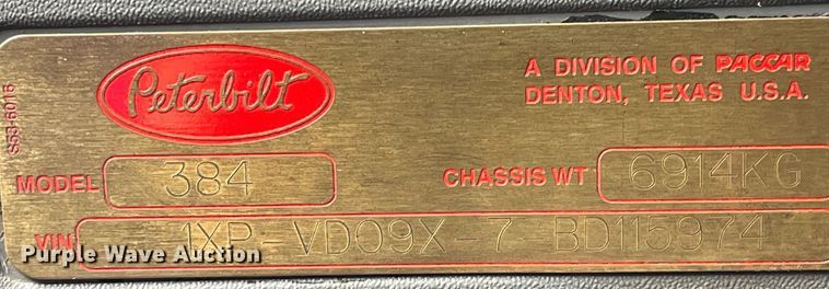 image for item DP2179 2011 Peterbilt 384  semi truck