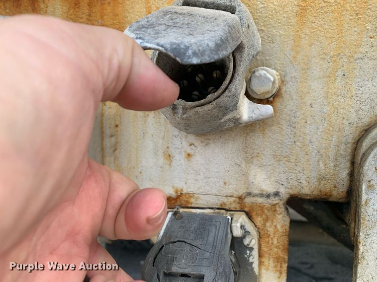 image for item DP8789 2008 GMC 7500  bucket truck