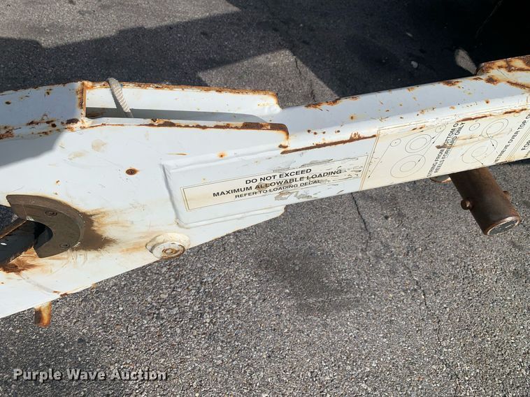 image for item DP8789 2008 GMC 7500  bucket truck