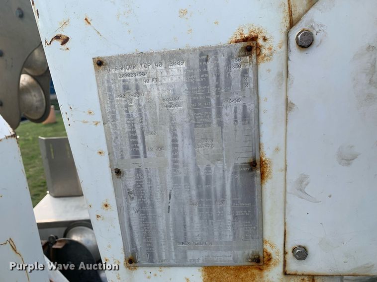 image for item DP8789 2008 GMC 7500  bucket truck