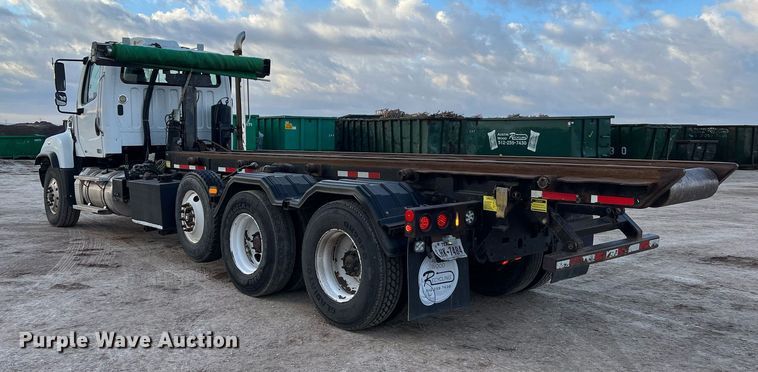 image for item DQ2343 2012 Freightliner 114SD  roll-off container truck