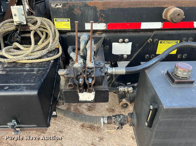 image for item DQ2343 2012 Freightliner 114SD  roll-off container truck