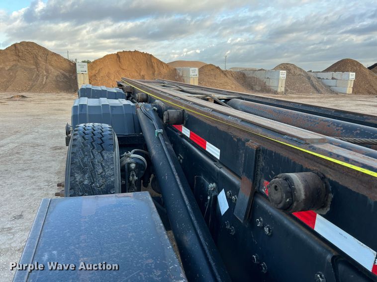 image for item DQ2343 2012 Freightliner 114SD  roll-off container truck