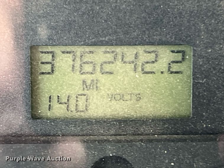 image for item DQ2343 2012 Freightliner 114SD  roll-off container truck