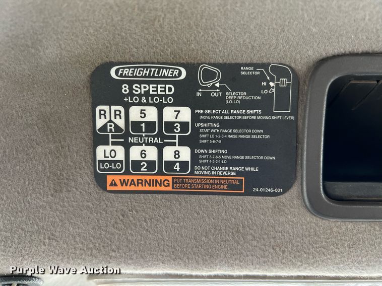 image for item DQ2343 2012 Freightliner 114SD  roll-off container truck