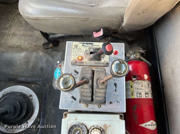 image for item DQ2343 2012 Freightliner 114SD  roll-off container truck