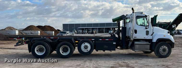 image for item DQ2344 2012 Freightliner 114SD  roll-off container truck