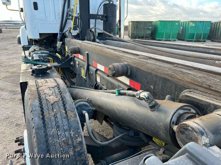 image for item DQ2344 2012 Freightliner 114SD  roll-off container truck