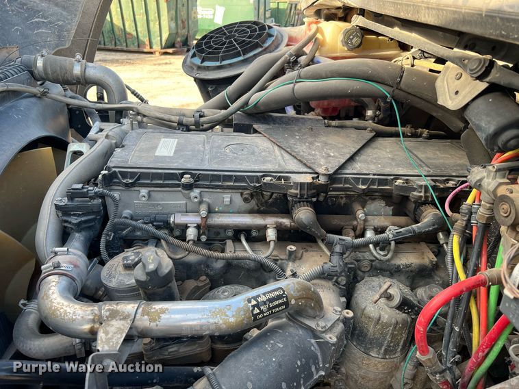 image for item DQ2344 2012 Freightliner 114SD  roll-off container truck