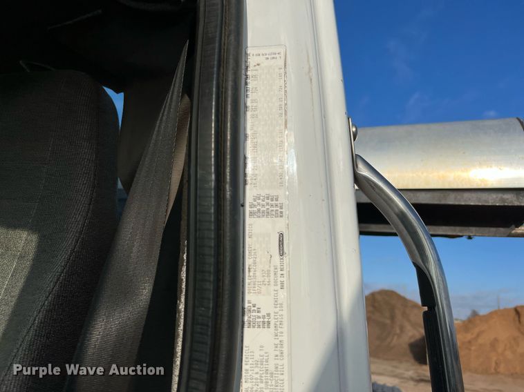 image for item DQ2344 2012 Freightliner 114SD  roll-off container truck