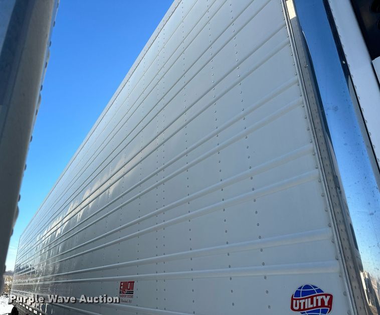 image for item DQ7408 2015 Utility  refrigerated van trailer