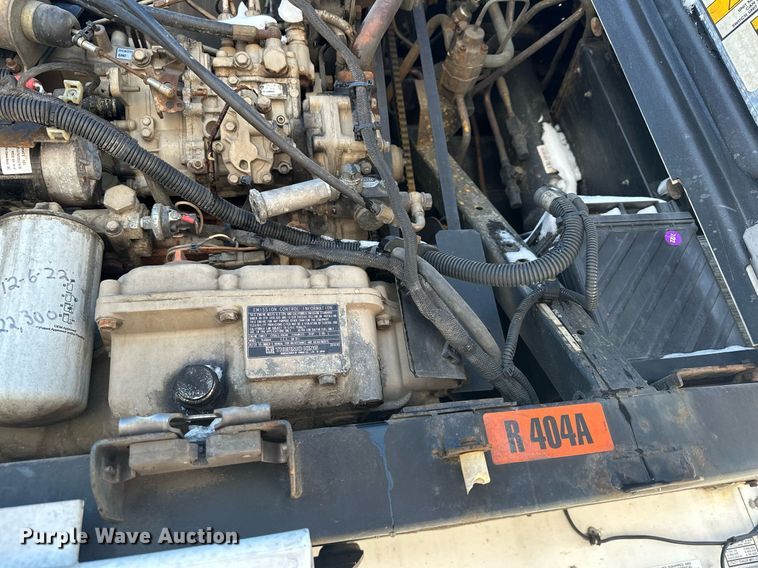 image for item DQ7408 2015 Utility  refrigerated van trailer