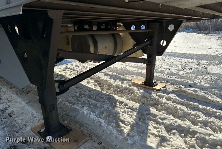 image for item DQ7408 2015 Utility  refrigerated van trailer