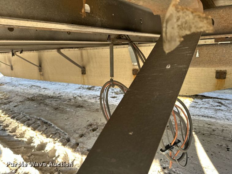 image for item DQ7408 2015 Utility  refrigerated van trailer