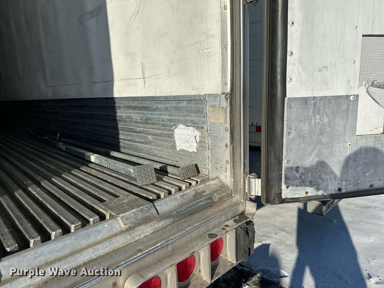 image for item DQ7408 2015 Utility  refrigerated van trailer